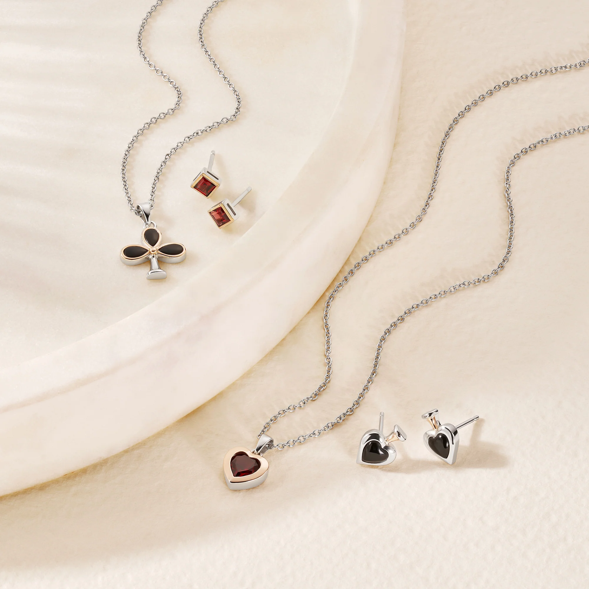 Clogau® Magical Alice Club Pendant - Image 2